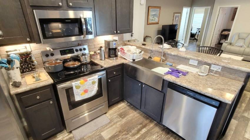 344 Siberian Cypress Circle a Winter Haven, FL Mobile or Manufactured Home for Sale